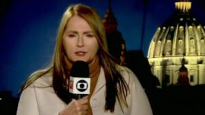 Onde fica o telhado em que Ilze Scamparini aparece na Globo?
