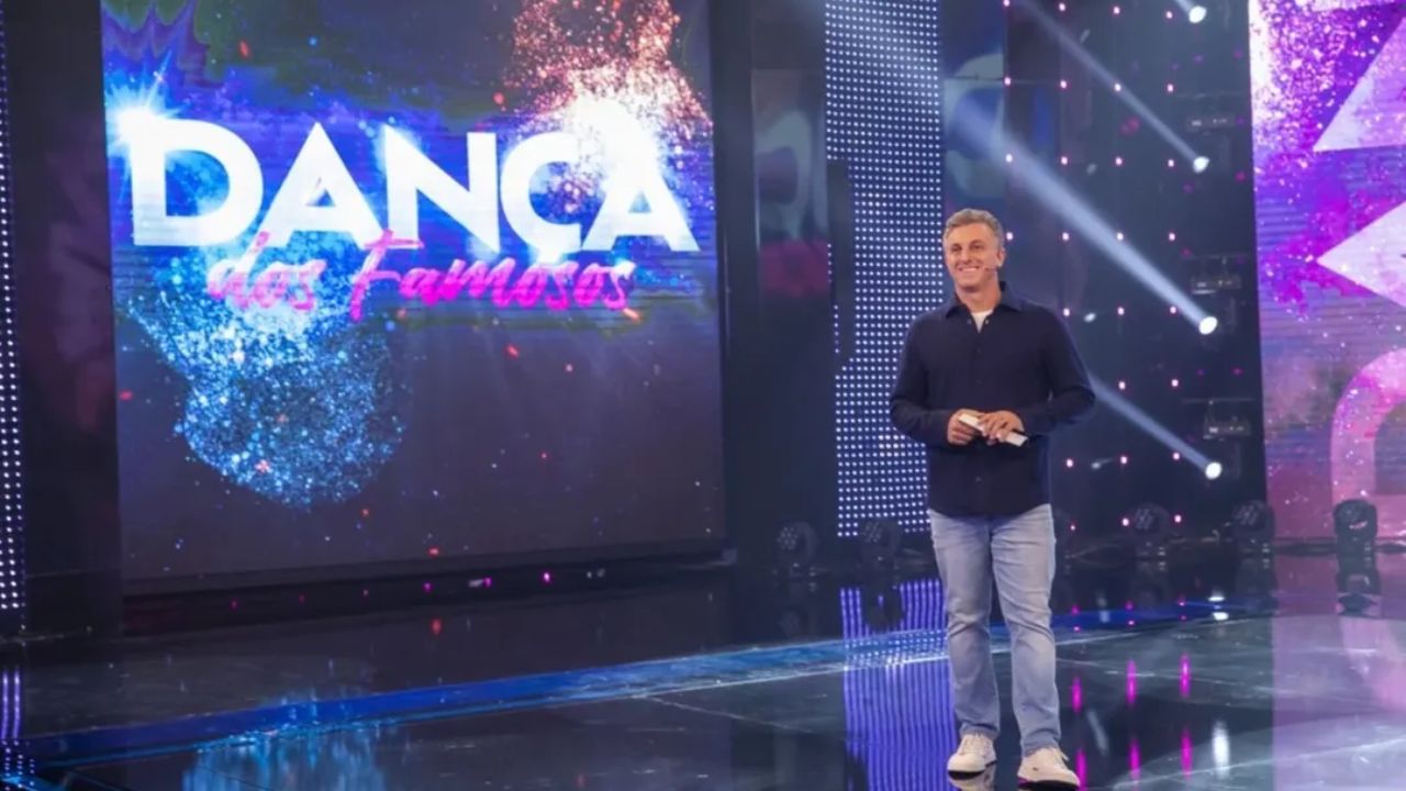 Para tentar bater Record, Globo muda programa do domingo