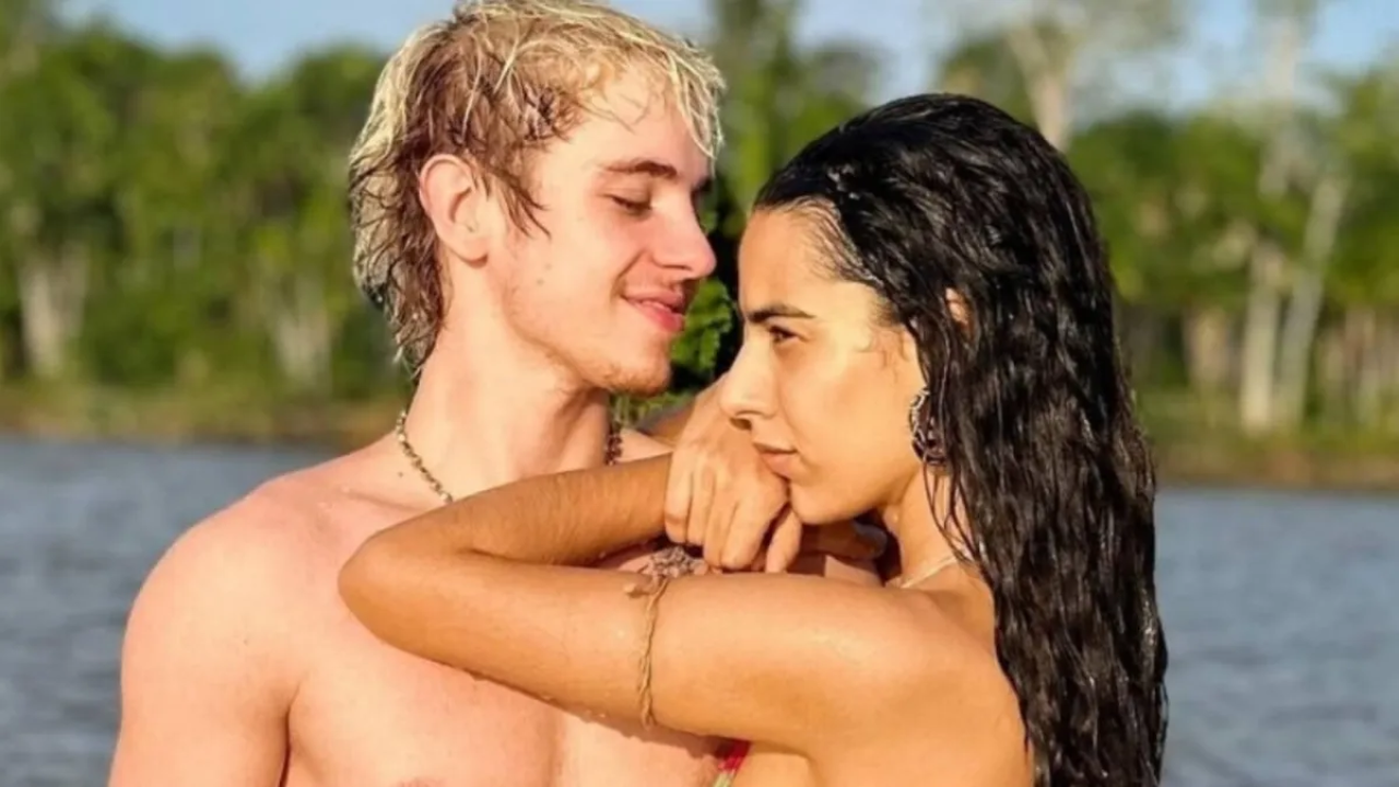 Chique! Juliano Floss ganha dia de 'spa caseiro' da namorada, Marina Sena