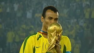 24 anos do Penta! Relembre como o Brasil fez história em Yokohama em 2002