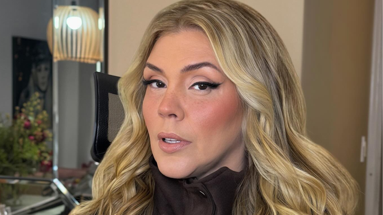 Simony voltou a falar sobre o ensaio para a Playboy e revelou detalhes dos bastidores
