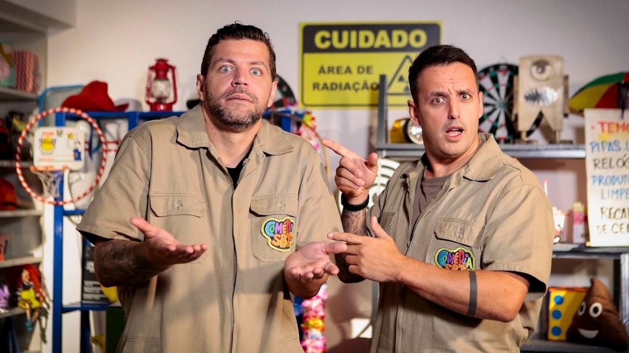 Victor Sarro comemora sucesso do 'Comédia SBT' aos domingos