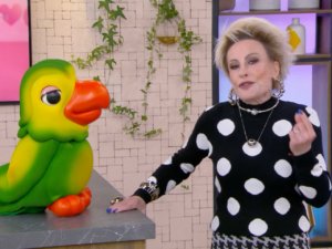 Ana Maria Braga durante o “Mais Você”