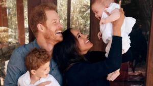 Príncipe Harry, Meghan Markle e os filhos Archie e Lilibet
